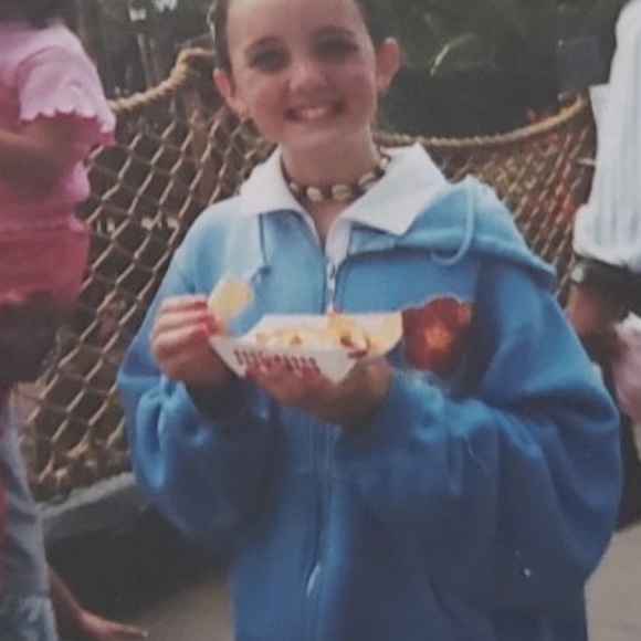 Meet your Posher, Kirsten - Picture 3 of 15